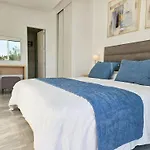 Villa 4 Bedroom House With Private Pool Near Cabopino *