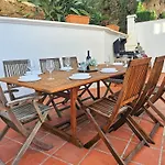 4 Bedroom House With Private Pool Near Cabopino 마르베야