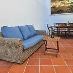 4 Bedroom House With Private Pool Near Cabopino Villa *