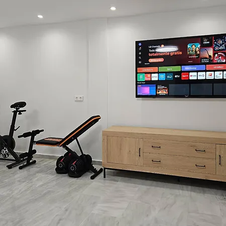 4 Bedroom House With Private Pool Near Cabopino Villa Marbella