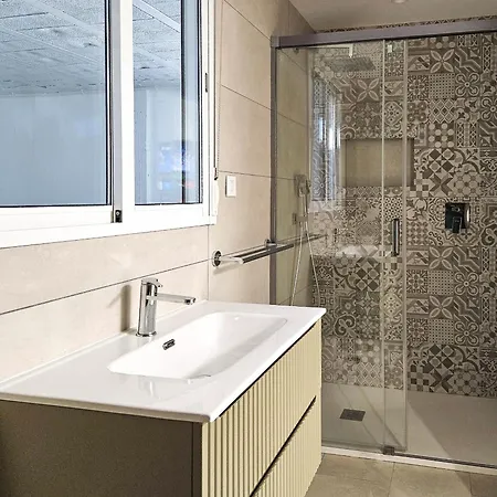 4 Bedroom House With Private Pool Near Cabopino Marbella