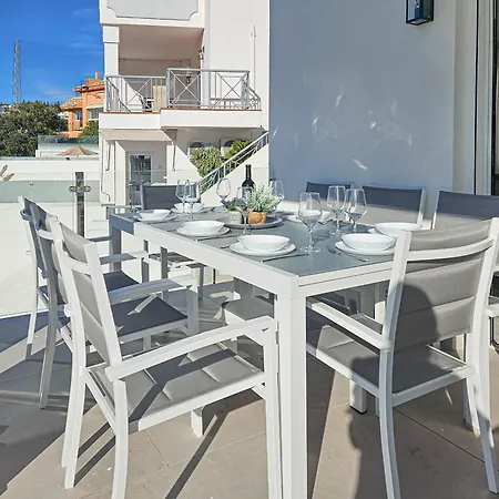 4 Bedroom House With Private Pool Near Cabopino *