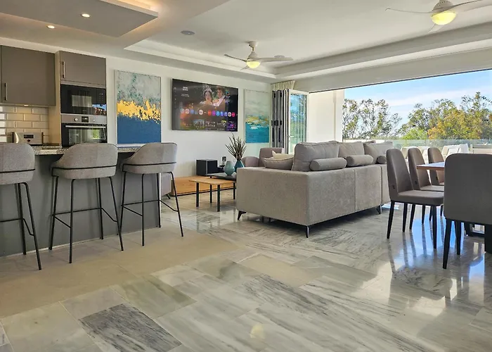 4 Bedroom House With Private Pool Near Cabopino וילה