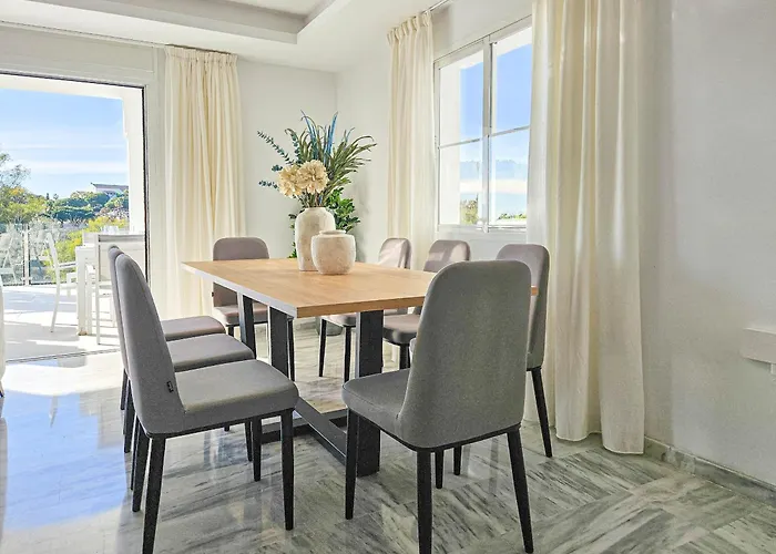 Βίλα 4 Bedroom House With Private Pool Near Cabopino Μαρμπέλλα