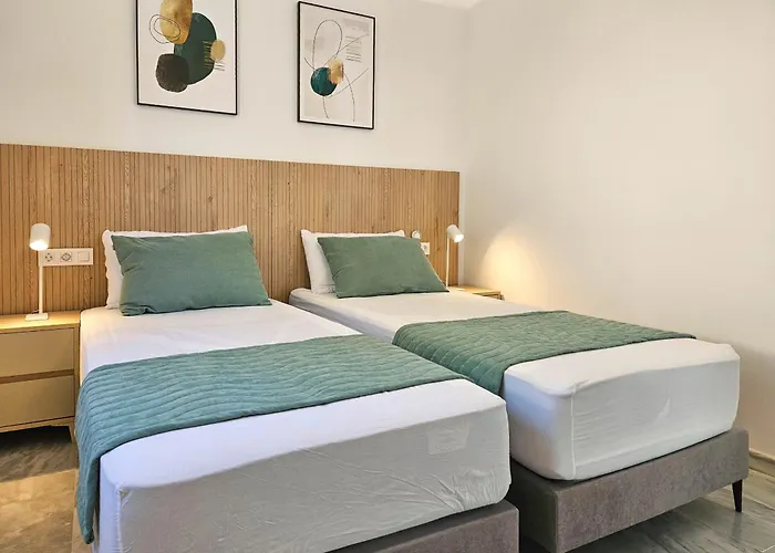 别墅 4 Bedroom House With Private Pool Near Cabopino *