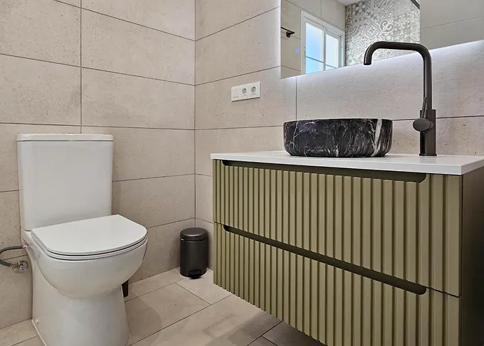 Βίλα 4 Bedroom House With Private Pool Near Cabopino *