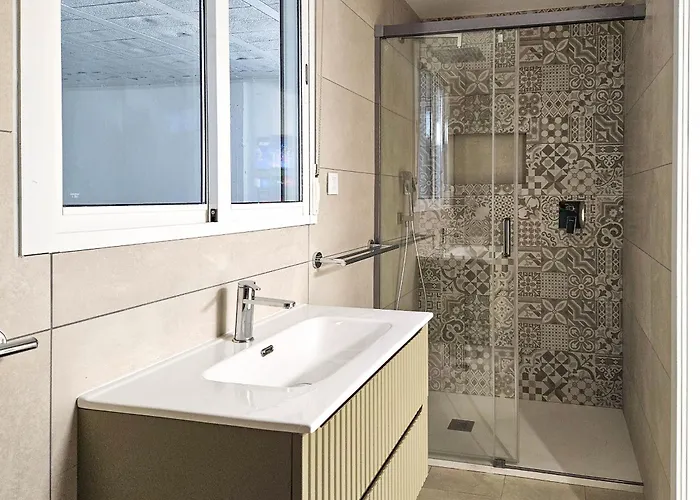 4 Bedroom House With Private Pool Near Cabopino מארבלה