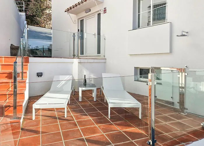 4 Bedroom House With Private Pool Near Cabopino * Marbella