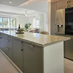 Villa 4 Bedroom House With Private Pool Near Cabopino
